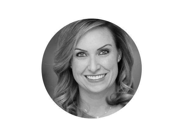 Dr. Lissa Alconcel (Dentist)