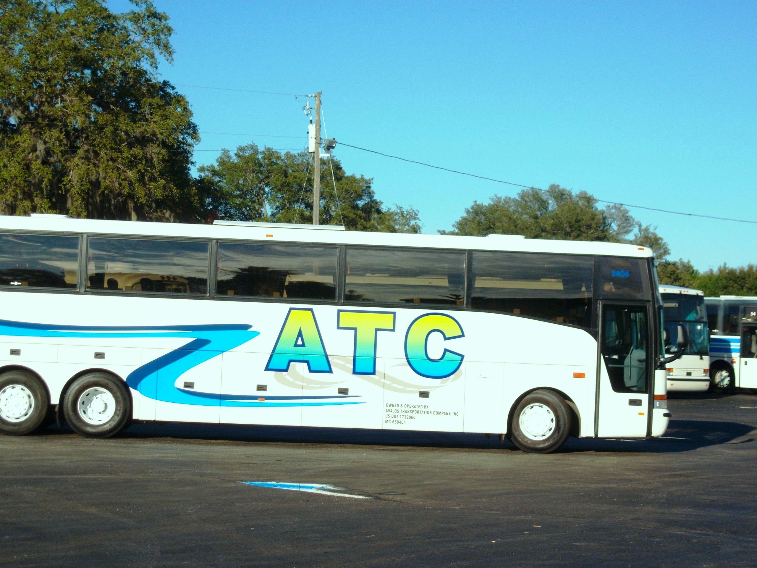 ATC Buses Orlando autobus, guagua, colectivo para tours de viaje de pasajeros y compras en Florida E