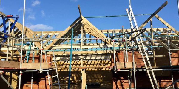 Timber Frame roof by Yates Carpentry Ltd