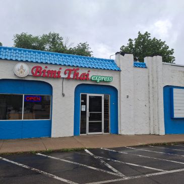 Bimi Thai Express restaurant exterior with blue accents.
