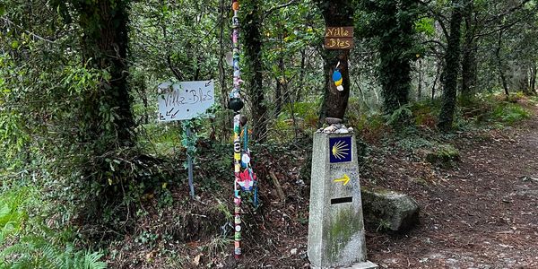 A trail marker on the Camino de Santiago, Spain.