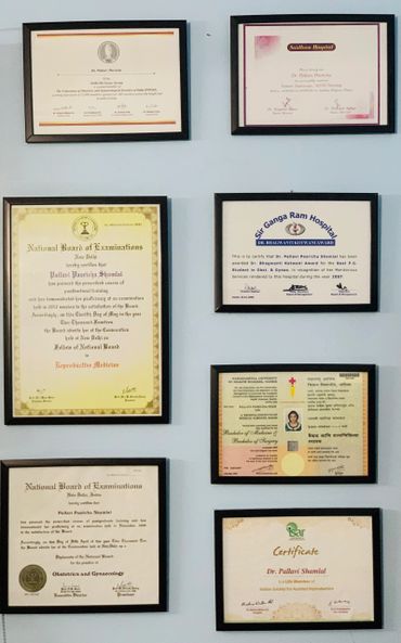 Picture of Dr Pallavi Pasricha's OPD clinic - Certificates