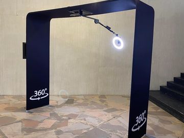 Top spinner 360 booth