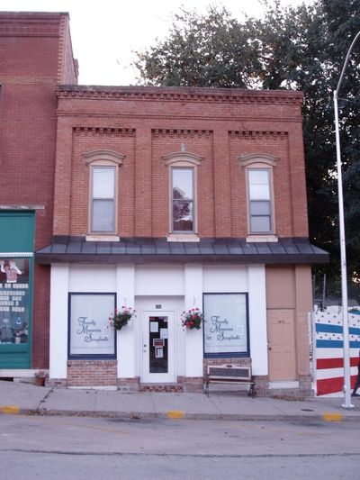 Hammert Building in 2004