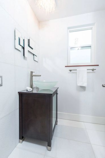 Half bath with marble wall