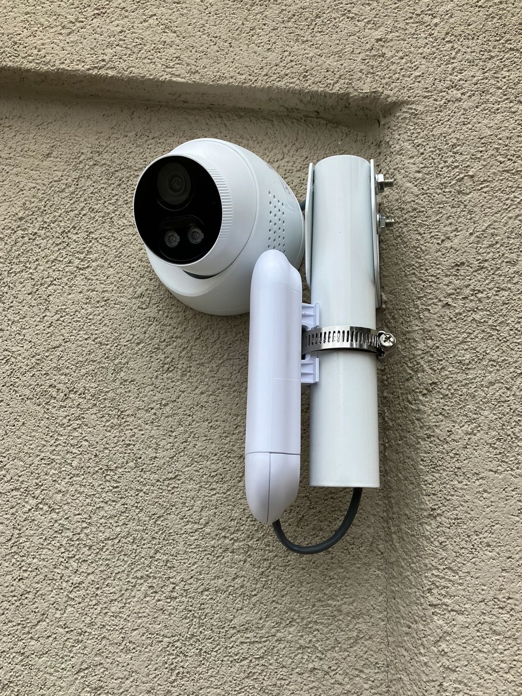 Wireless bridge cctv
