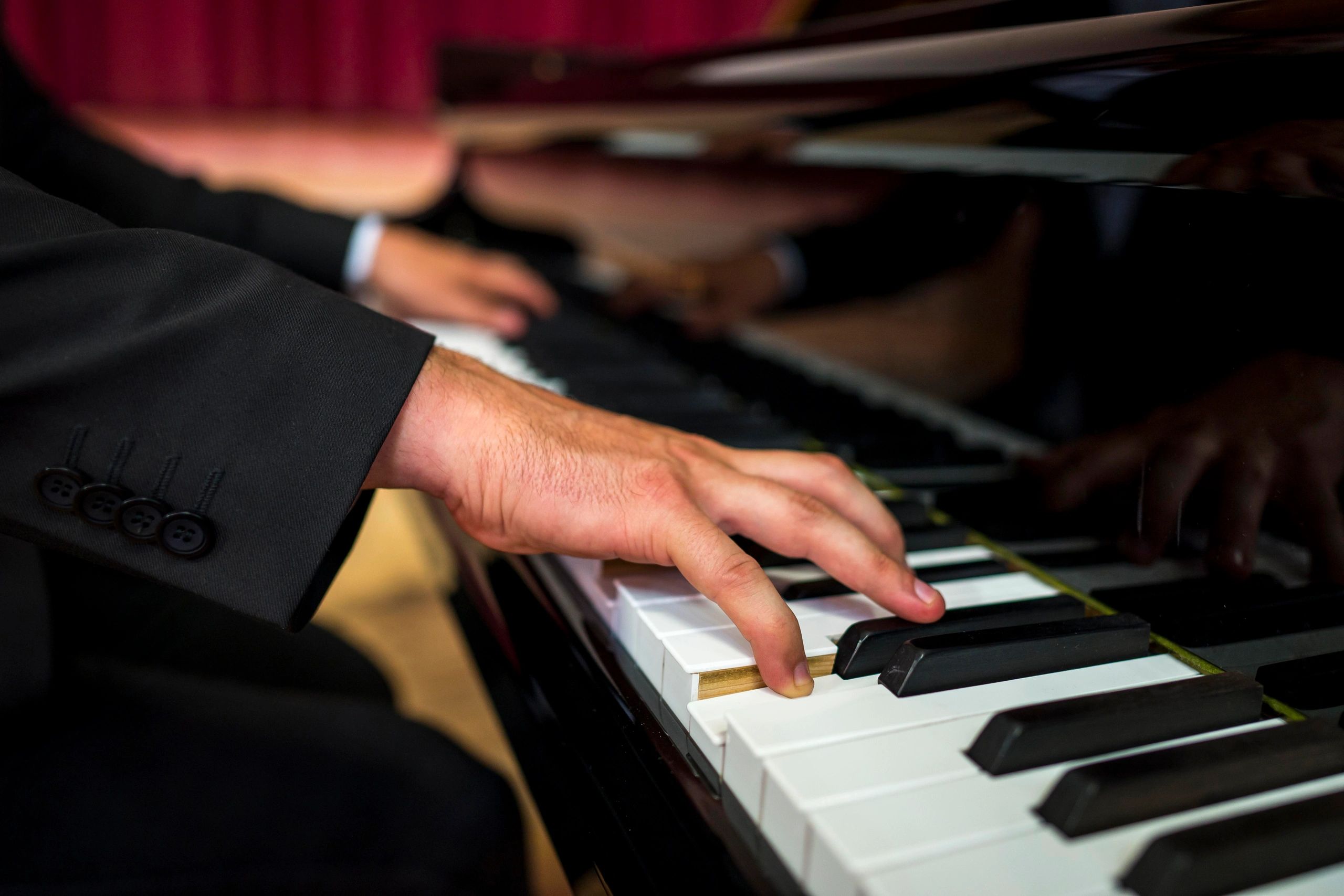 North West Piano specialist, tuning, repairs, restoration, polishing, transportation, storage, sales
