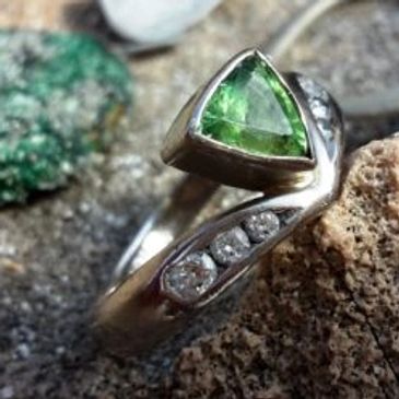 Lost gold jewellery found Lost jewellery Metal Detecting service metal detector hire Perth