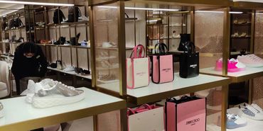 Instore Display management
