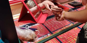 RFID trays for jewelry