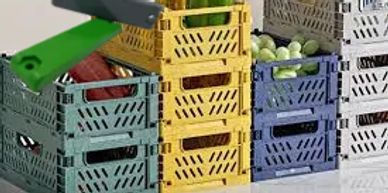 Farm to store agricultural produce management in crates