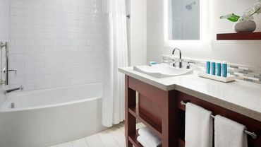 All Inclusive family resort R5 Travel agent near me 08052 Beaches Ocho Rios Bathroom