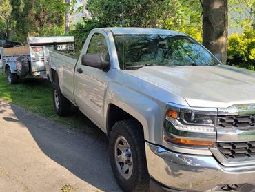 Junk Hauling St Thomas. Junk removal near me