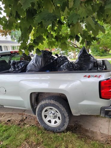 Yard waste removal St Thomas