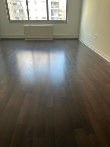 clean commercial space