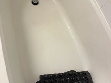 Clean Bath tap