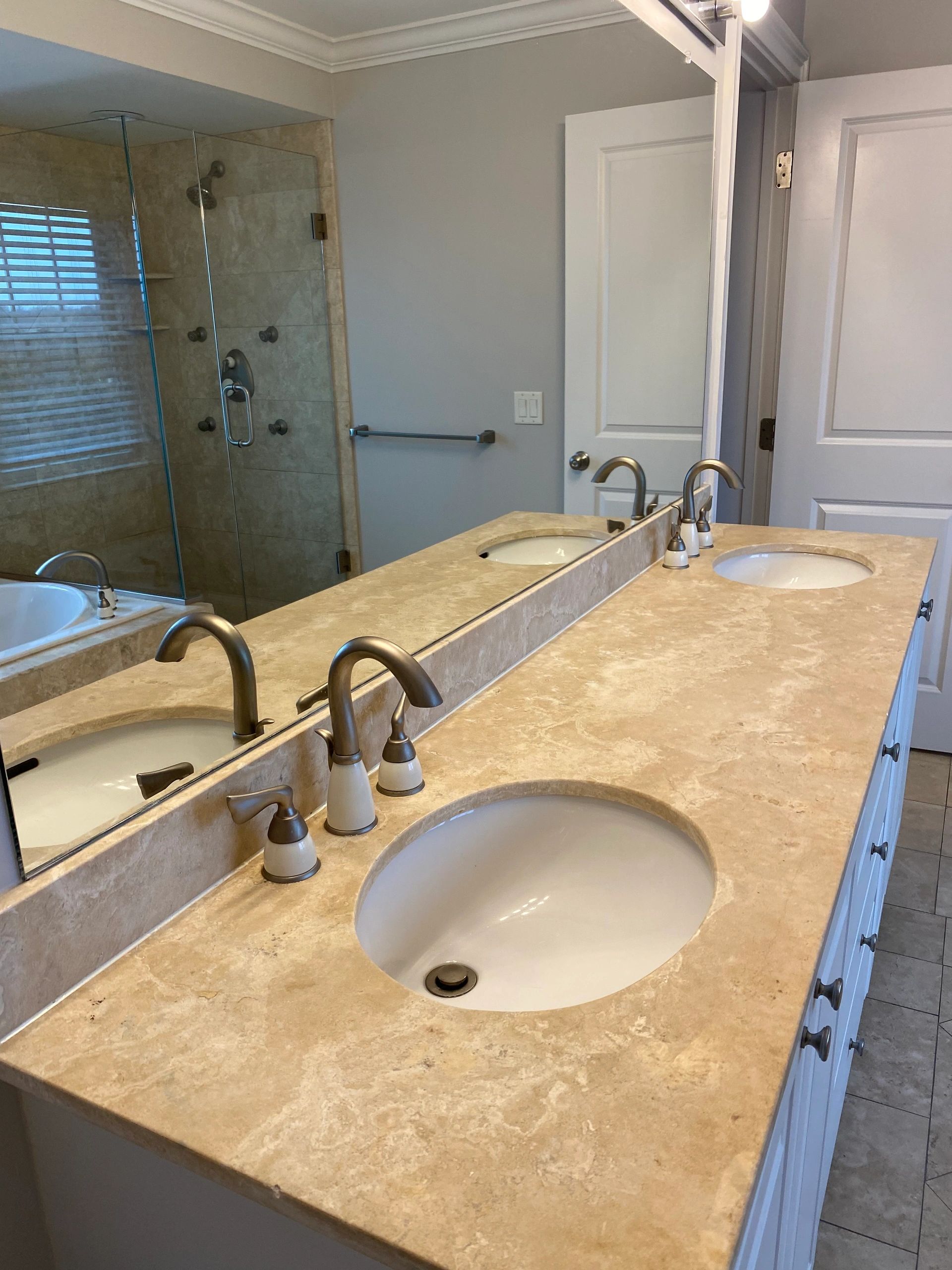 Sink cleaning