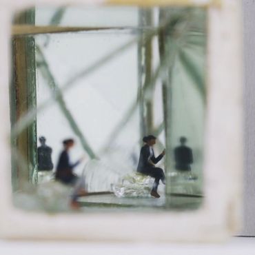 TITLE: #selfie
SERIES: “ESCENARIOS”
2018
MIXED MEDIA
6’ X 6’ X 4’