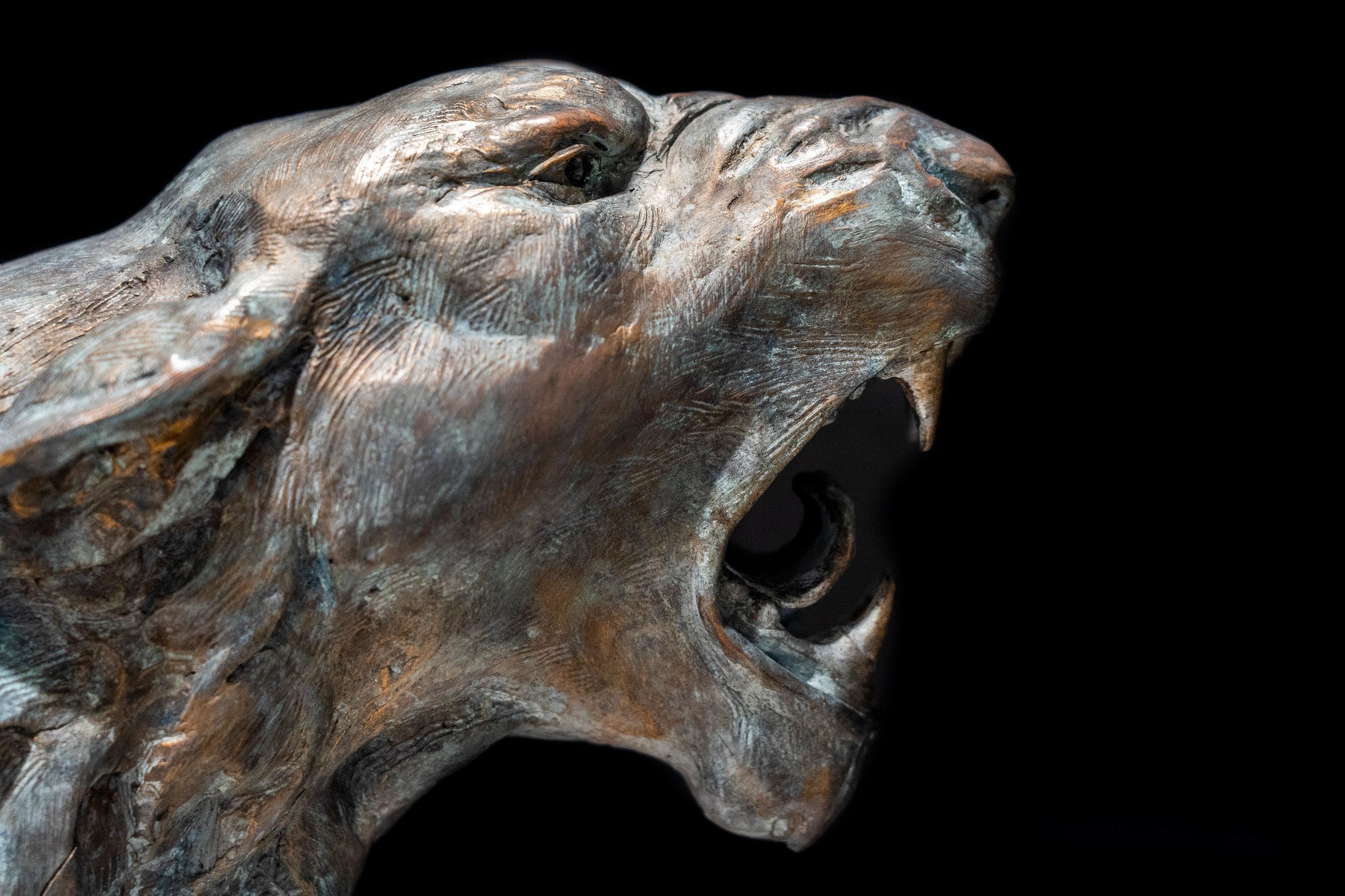 Bronze sculpture of a panther created by Marcello Giorgi