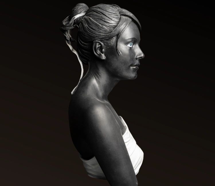 bronze sculpture of a woman bust by marcello giorgi