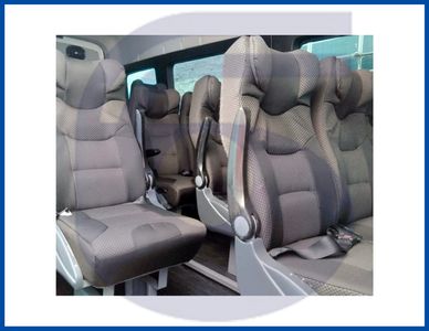 Interior de camioneta para 20 personas Crafter VW