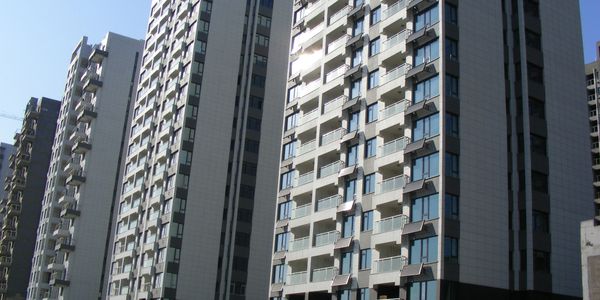 Synergy vacuum insulated glass window was successfully used on First 
certified passive building