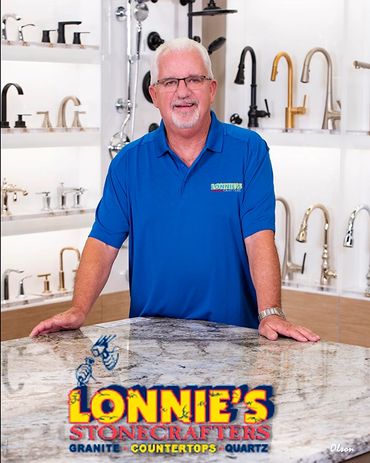  Rockford photographers- Lonnie's- top pictures in Rockford Illinois. Photography studios.