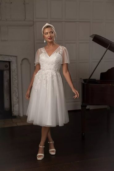True bride brighton belle Birdie tea length wedding gown