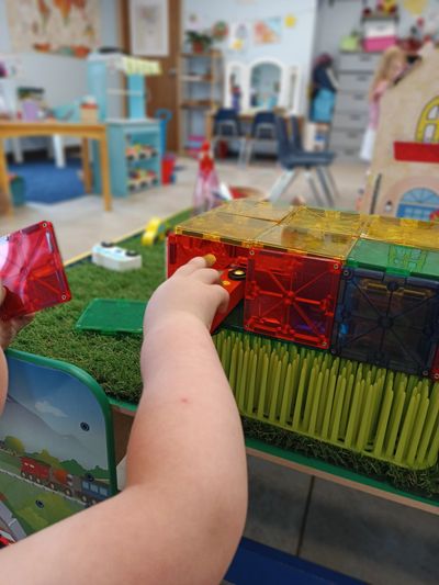 Kids' STEM activities at the Art Oasis' original Art Explorers Club program in Perkasie, PA