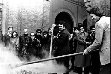 Date: Jan 1979
Location: Barcelona, Spain
Details: Ole... event