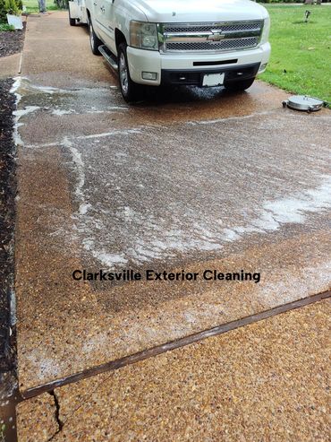 Epoxy pebble or pea gravel driveway cleaning before and after demonstration.