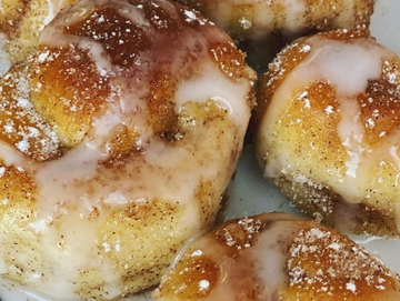 FREASH MADE Cinnamon Knots