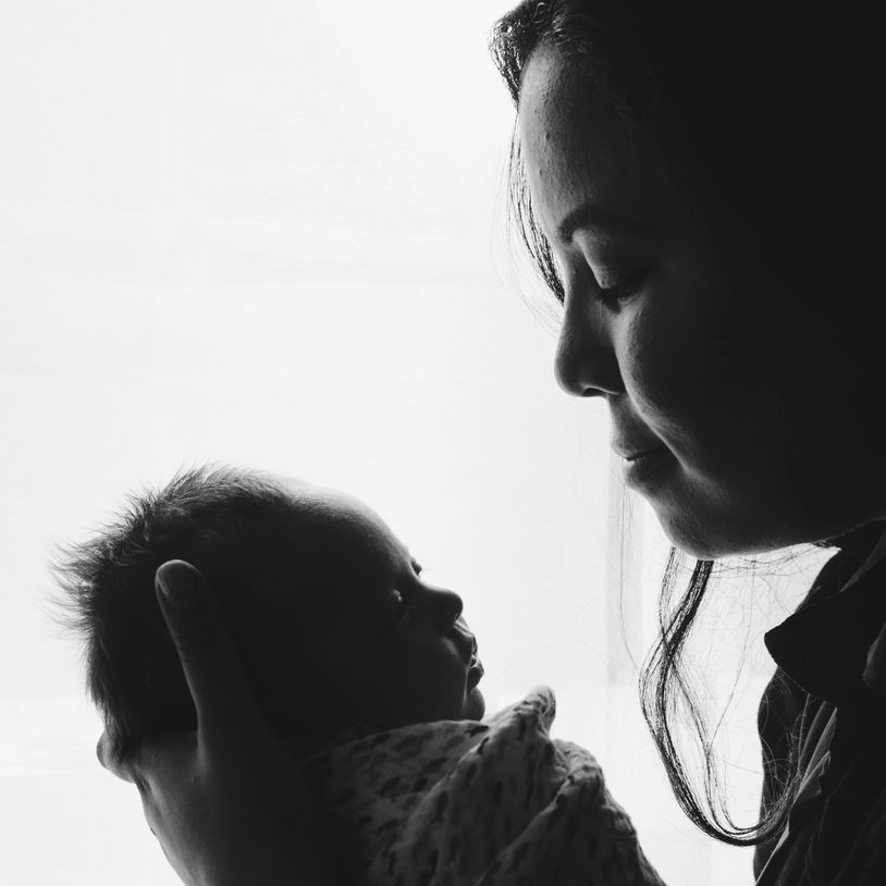 Postpartum doula, postpartum doula support, postpartum care, newborn care, in home postpartum care