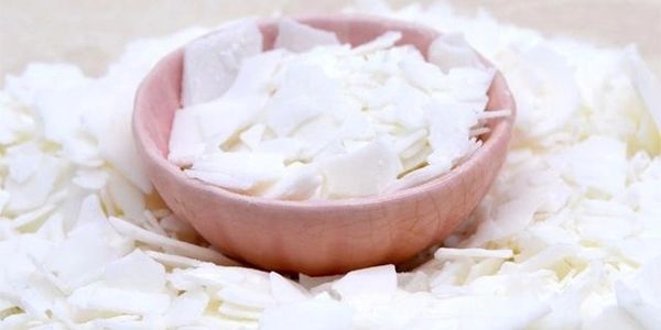 Soy Wax in a bowl