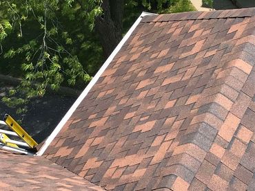 Toiture réparation de bardeau
Bardeaux
Toit a réparer
Toiture Longueuil
Toit de cabanon
Réparation