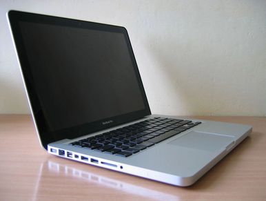 Apple MacBook Pro 1278
