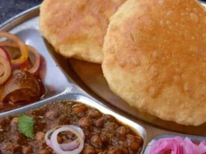 Live Chole Bhature