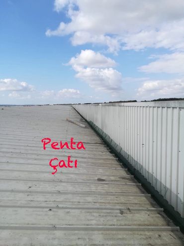 Antrepo çatı tamiri