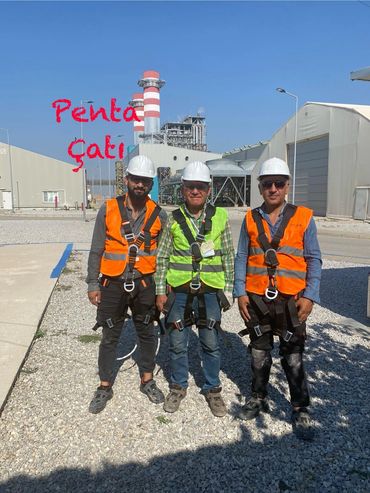 Fabrika çatı tamiratı ustası