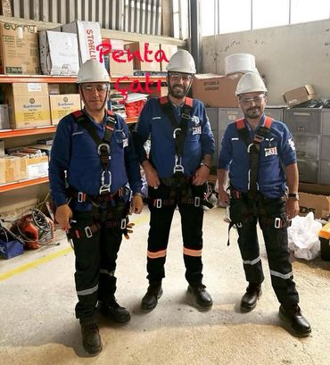 Fabrika çatı onarımı