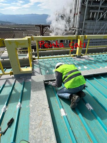 Endüstriyel çatı onarımı