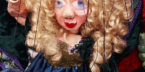Goldilocks marionette puppet built by puppeteer Charlotte Anne Dore Of Rosalita’s Puppets 