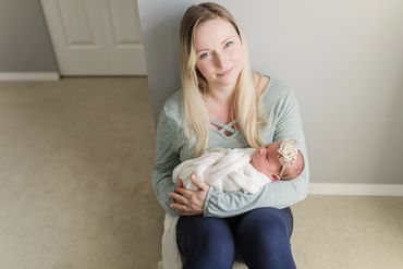 Karolynn Asplin abbotsford fraser valley photographer newborn photography