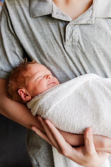 Karolynn Asplin abbotsford fraser valley photographer lifestyle newborn photography