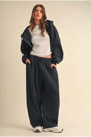 Oversize Hoodie & Sweatpants