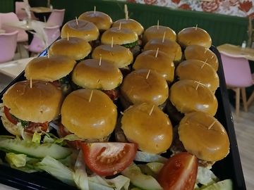 Luxury Mini Sliders £45