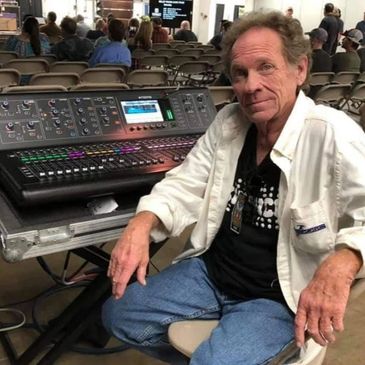 Leland Fields in a Showco Shirt at FOH