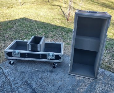Low rider double compartment case w casters. We can remove divider