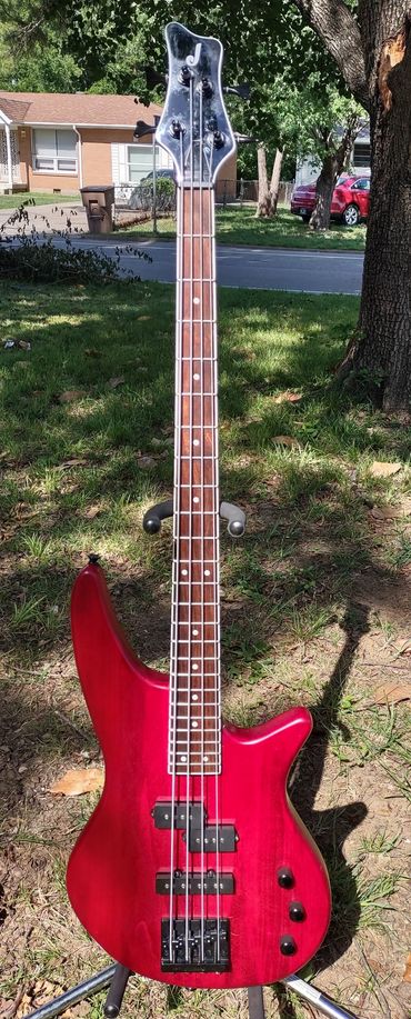 Jackson Spectra 4 stg Bass