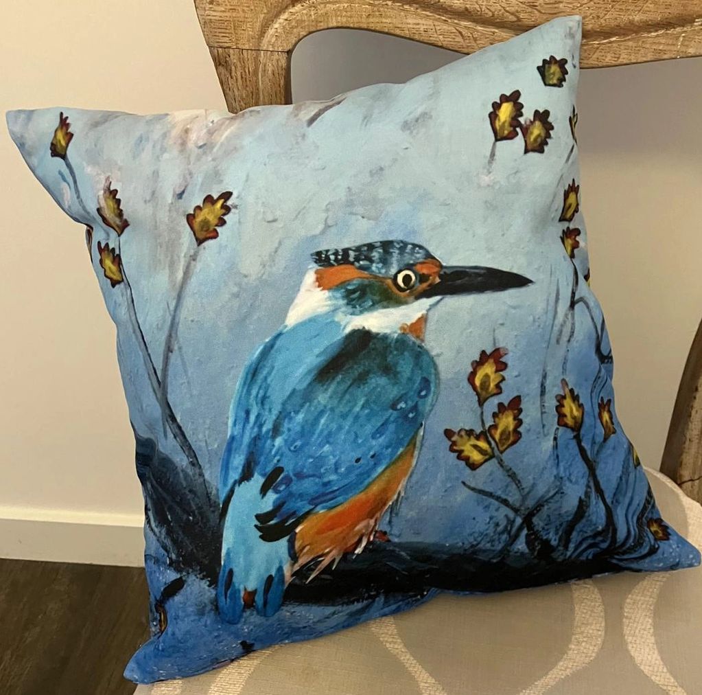 Kingfisher £30 16"x16"